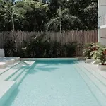 Romantic Private Jacuzzi And Pool