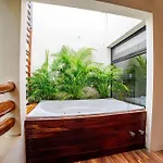 Luxury House With Rooftop And Jacuzzi Holiday home Tulum