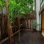 Holiday home Luxury House With Rooftop And Jacuzzi