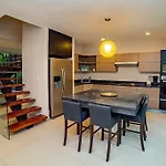 Luxury House With Rooftop And Jacuzzi Tulum