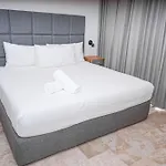 Apartment Level With Minifridge Microwave And Splash Pool Tulum