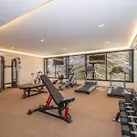 Lux 2br With Rooftop Pool, Spa, Gym, Kids Playroom