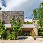 Lux 1Br With Rooftop Pool, Spa, Gym, Kids Playroom