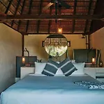Libelula Beachfront 4*