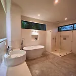 Villa Stunning In The Heart Of La Veleta