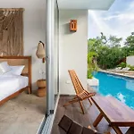 Aparthotel Nhoa By Maya Pm 4*