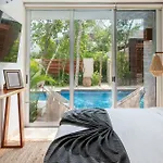Aparthotel Nhoa By Maya Pm