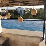 Modern Sleeps 2 Tulum