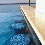 Modern Sleeps 2 Tulum