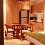 Modern Sleeps 2 Tulum