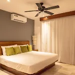 Apartamento Modern Sleeps 2 Tulum