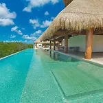 2Br Penthouse With Private Jacuzzi At Aldea Zama