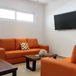 Apartamento Modern With 2 Bdr Gym & Pool *