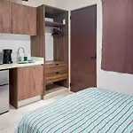 Modern With 2 Bdr Gym & Pool