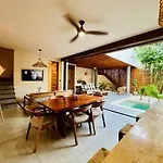 Villa 2 Bedroom Deluxe With Private Pool & Grill Atman 110 *