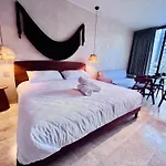 Apartamento 412 Seremonia Selva Private Pool & Grill 2 Bedroom *