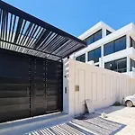 Villa Blanca Incredible 2Br Villa - Private Pool Free Beach Club