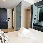 Blanca Incredible 2br - Private Pool Free Club