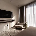 Villa Design Luxury 3br With 3 Pools, Stunning Rooftop, Boho Style, Near