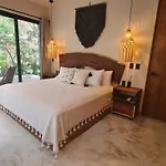Homa * Tulum