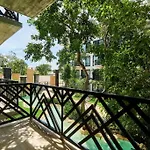Escape - Stylish Pool, Gym & Parking *