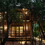 Hotel Amor Rooms