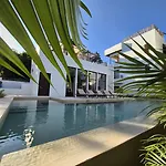 New Luxury With Plunge Pool