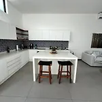 Charming 3Bedroom House In Tulum
