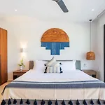 Park Lagunas - Luxury Modern With Kitchen