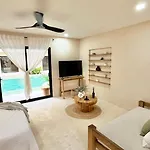 Apartahotel Cocay Welcome To The Jungle