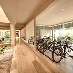 Private & Infinity Pool, King Bed, Sauna, Gym & More
