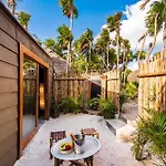 Phoenix Hotel Tulum