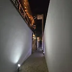 Brand New Penthouse Jungle Views 2 Bdr Sleeps 6 *