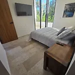 Brand New Penthouse Jungle Views 2 Bdr Sleeps 6