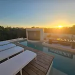 Brand New Penthouse Jungle Views 2 Bdr Sleeps 6 Holiday home Tulum