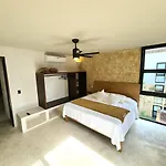 Cozy Ph Private,Romantic,Roof,Pool And Best Location
