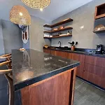 Luxury 2 Bed 2 Bath With Private Jacuzzi *