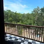 Luxury 2 Bed 2 Bath With Private Jacuzzi