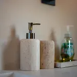 Front Luxury In Apartment