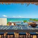Stylish 3br Beachview Rooftop & Concierge *