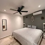 Tulum-onebedroom-fastwifi-pooltable-privatetub Apartment *