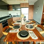 Paramar Black Luxury Aldea Zama
