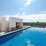 Aldea Zama Luxury 2-br With Pool & Gym *
