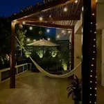 Spacious 1 Bedroom With Great Location & Rooftop Pool By Waves Management