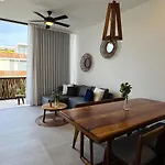 3 Bedroom Jungle Apartment - Private Pool - La Veleta