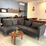 2 Bedroom Jungle Apartment In La Veleta - Palalma Casa