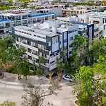 Lux 2 Bd With Balcony And Rooftop Pool At Aldea Zama