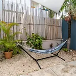 Colorful Downtown House With Private Pool Сasa de vacaciones Tulum