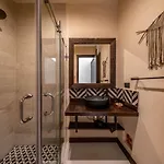 Villa Asana With Stunning Luxury Pool And Private Rooftop *