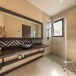 Asana With Stunning Luxury Pool And Private Rooftop Villa